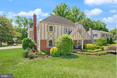 7868 Midday Lane, Alexandria, VA 22306 - Photo 9