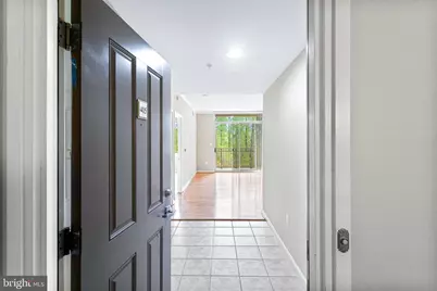 4480 Market Commons Drive #405, Fairfax, VA 22033 - Photo 9