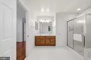 8814 Surrey Ct, Alexandria, VA 22309 - Photo 15