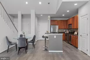 2665 Prosperity Ave, Fairfax, VA 22031 - Photo 7