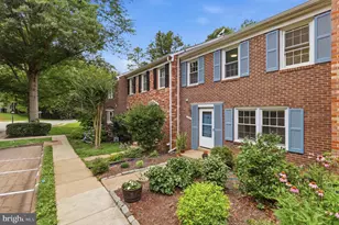 8398 Uxbridge Ct, Springfield, VA 22151 - Photo 35