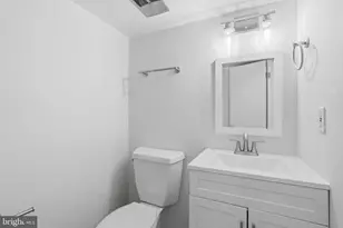 8398 Uxbridge Ct, Springfield, VA 22151 - Photo 21