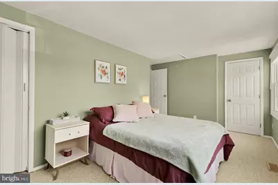 8100 Loving Forest Court, Springfield, VA 22153 - Photo 19