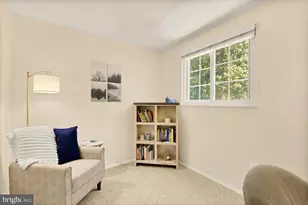8100 Loving Forest Ct, Springfield, VA 22153 - Photo 21