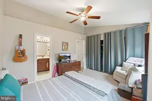 12109 Wedgeway Ct, Fairfax, VA 22033 - Photo 13