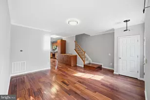 12109 Wedgeway Ct, Fairfax, VA 22033 - Photo 11