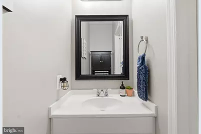 12109 Wedgeway Court, Fairfax, VA 22033 - Photo 11
