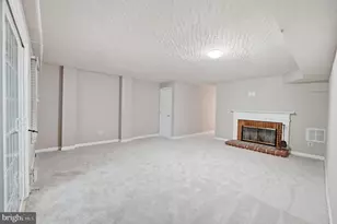 12109 Wedgeway Ct, Fairfax, VA 22033 - Photo 25