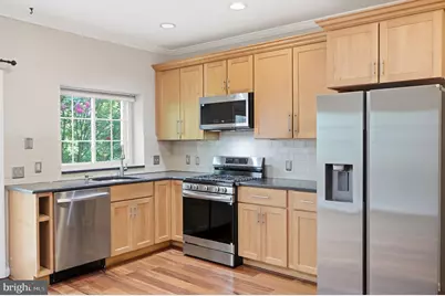12109 Wedgeway Court, Fairfax, VA 22033 - Photo 3
