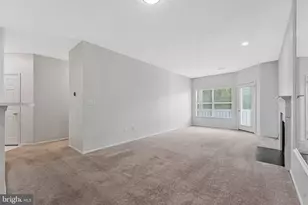 14313 Climbing Rose Way, Centreville, VA 20121 - Photo 7