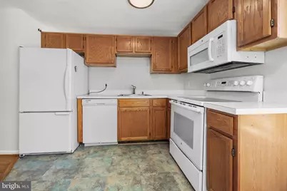 5913 Dungeness Lane, Alexandria, VA 22315 - Photo 5
