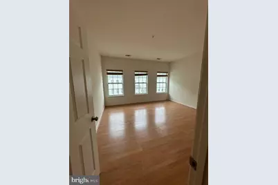 2664 Manhattan Place #306, Vienna, VA 22180 - Photo 9
