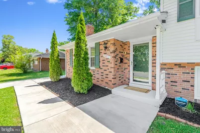 14711 Carlbern Drive, Centreville, VA 20120 - Photo 3