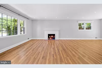 14711 Carlbern Drive, Centreville, VA 20120 - Photo 7