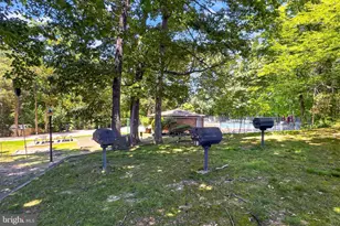 7611 Tiverton Dr, Springfield, VA 22152 - Photo 35