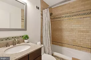 7611 Tiverton Dr, Springfield, VA 22152 - Photo 21