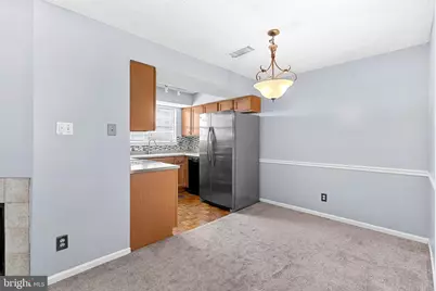 12110 Green Leaf Court #202, Fairfax, VA 22033 - Photo 7