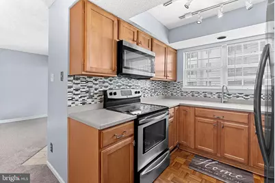 12110 Green Leaf Court #202, Fairfax, VA 22033 - Photo 15