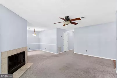 12110 Green Leaf Court #202, Fairfax, VA 22033 - Photo 5