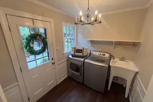 1197 Meadow Green Ln, McLean, VA 22102 - Photo 23