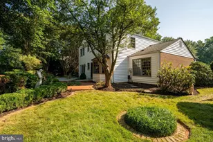 1197 Meadow Green Ln, McLean, VA 22102 - Photo 47