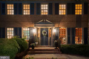 1197 Meadow Green Ln, McLean, VA 22102 - Photo 3