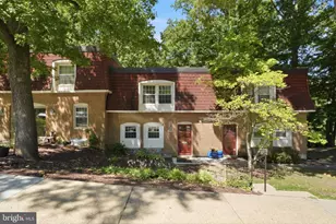 5910 Prince James Dr, Springfield, VA 22152 - Photo 1