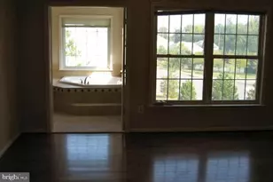 4041 Royal Lytham Dr, Fairfax, VA 22033 - Photo 11