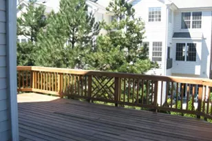 4041 Royal Lytham Dr, Fairfax, VA 22033 - Photo 3