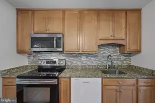 2422 Ivywood Rd, Reston, VA 20191 - Photo 21