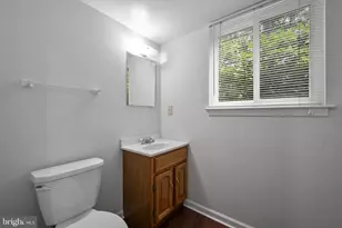2422 Ivywood Rd, Reston, VA 20191 - Photo 39