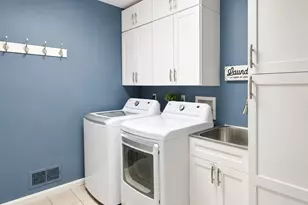 1498 Powells Tavern Pl, Herndon, VA 20170 - Photo 35