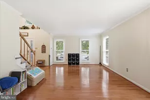 1498 Powells Tavern Pl, Herndon, VA 20170 - Photo 7