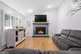 1498 Powells Tavern Pl, Herndon, VA 20170 - Photo 15
