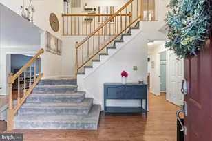 1498 Powells Tavern Pl, Herndon, VA 20170 - Photo 5