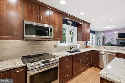 1498 Powells Tavern Place, Herndon, VA 20170 - Photo 11