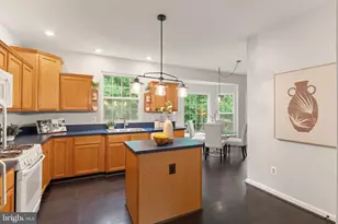 8930 Jameson St, Lorton, VA 22079 - Photo 7
