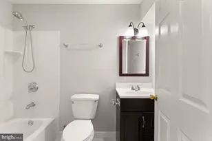 8930 Jameson St, Lorton, VA 22079 - Photo 25