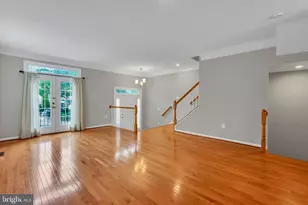 4579 Derring Ln, Fairfax, VA 22030 - Photo 5