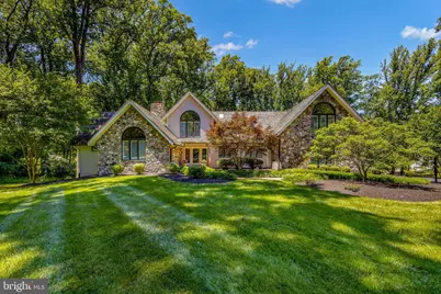 10120 Walker Lake Drive, Great Falls, VA 22066 - Photo 29
