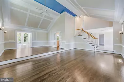 10520 Hunting Crest Lane, Vienna, VA 22182 - Photo 13