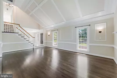 10520 Hunting Crest Lane, Vienna, VA 22182 - Photo 11