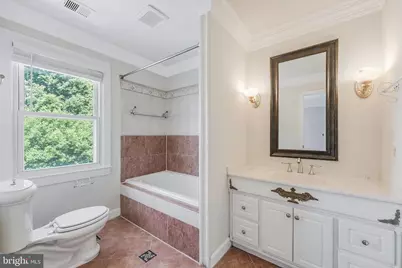 10520 Hunting Crest Lane, Vienna, VA 22182 - Photo 41