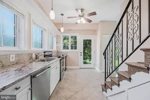 10520 Hunting Crest Ln, Vienna, VA 22182 - Photo 33