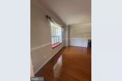 7412 Hallcrest Drive, McLean, VA 22102 - Photo 9