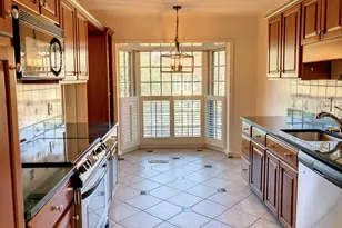 7412 Hallcrest Dr, McLean, VA 22102 - Photo 5