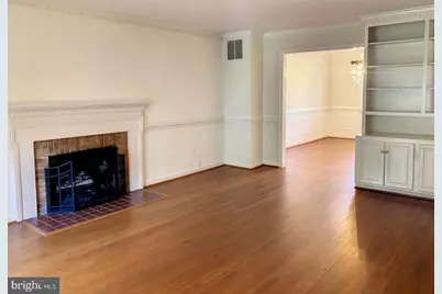 7412 Hallcrest Drive, McLean, VA 22102 - Photo 9