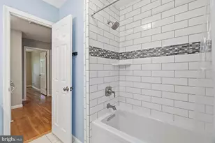 8900 Queen Elizabeth Blvd, Annandale, VA 22003 - Photo 25