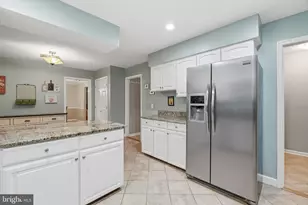 8900 Queen Elizabeth Blvd, Annandale, VA 22003 - Photo 7
