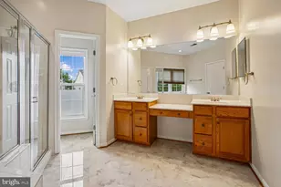 9063 Galvin Ln, Lorton, VA 22079 - Photo 19